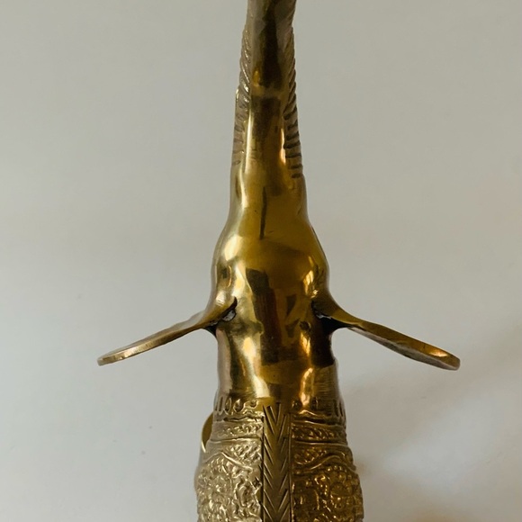 Metal elephant figurine - Picture 9 of 10